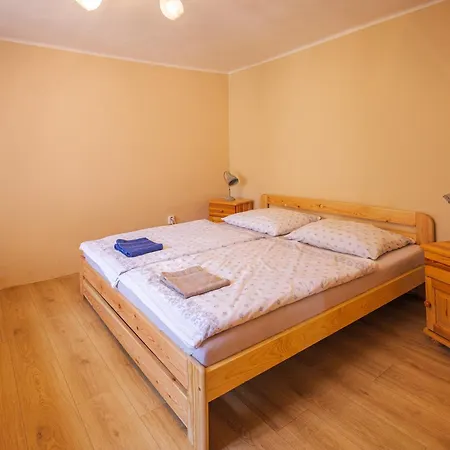 Domcek 555 Banská Štiavnica